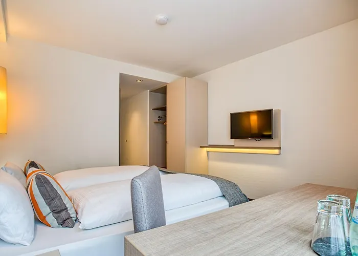 Kommerzhotel 3* Kolín nad Rýnem