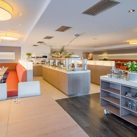 Отель Kommerzhotel Кёльн