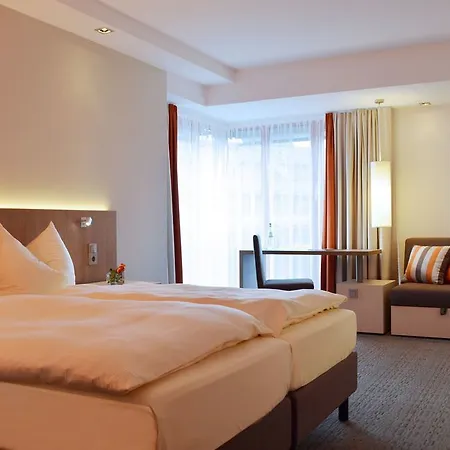 호텔 Kommerzhotel 3*