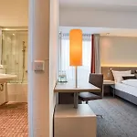 فندق Kommerzhotel 3*