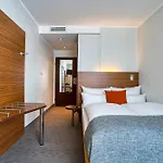 Kommerzhotel 3* كولونيا