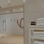 Kommerzhotel Отель 3*