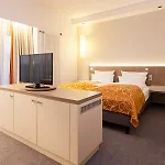 Kommerzhotel كولونيا