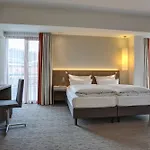 فندق Kommerzhotel 3*
