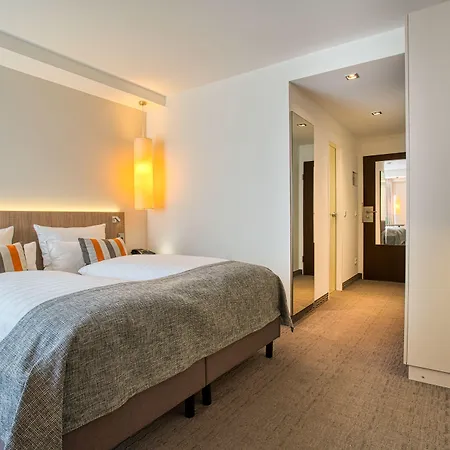 Kommerzhotel Отель Кёльн