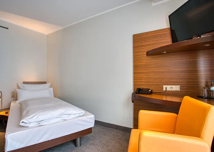 Kommerzhotel Ξενοδοχείο Κολωνία