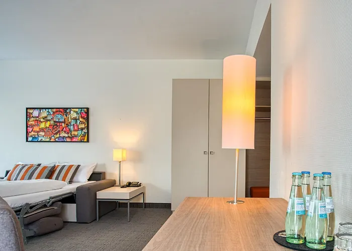 فندق Kommerzhotel كولونيا