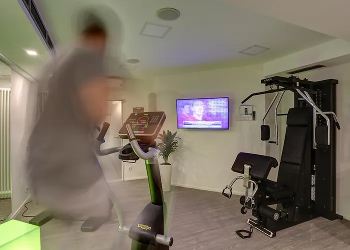 Kommerzhotel فندق