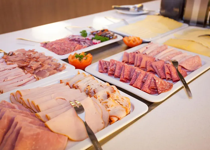 Kommerzhotel Hotel 3*