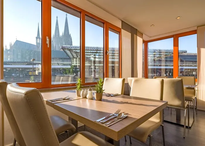 فندق Kommerzhotel 3*