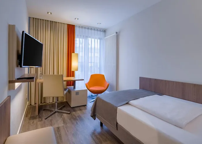 Ξενοδοχείο Kommerzhotel 3*