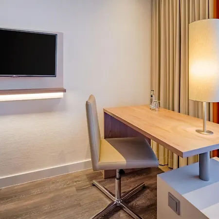 Отель Kommerzhotel