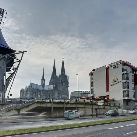 Отель Kommerzhotel