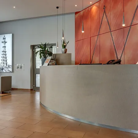 Отель Kommerzhotel