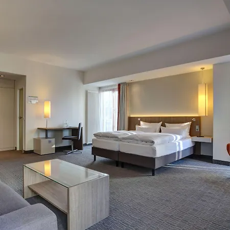 Отель Kommerzhotel 3*