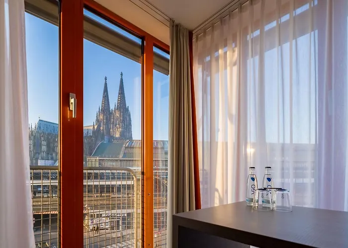 Kommerzhotel ホテル